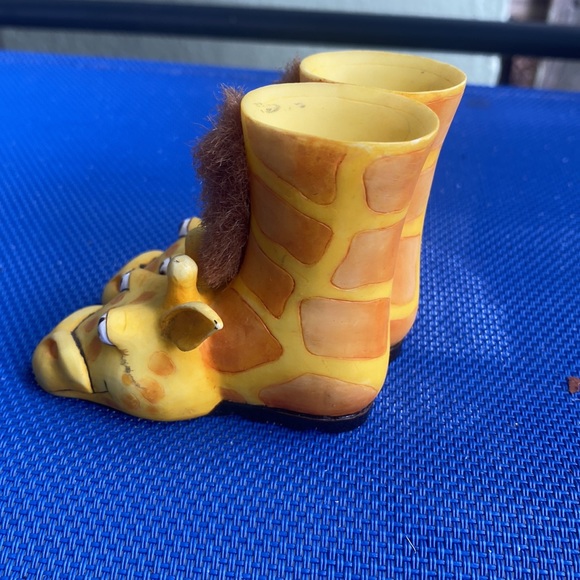 Willow Hall Shoo Shoo Chomp Chomp Giraffe Boots figurine collectible. - Picture 6 of 10